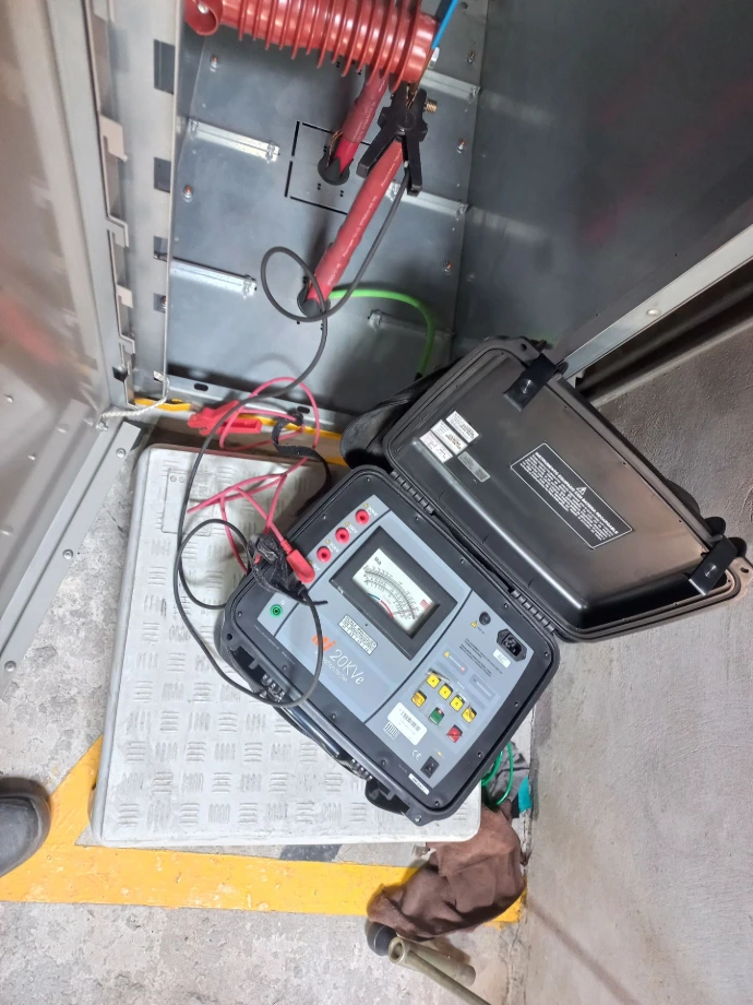 Medicion de aislamiento en media tension